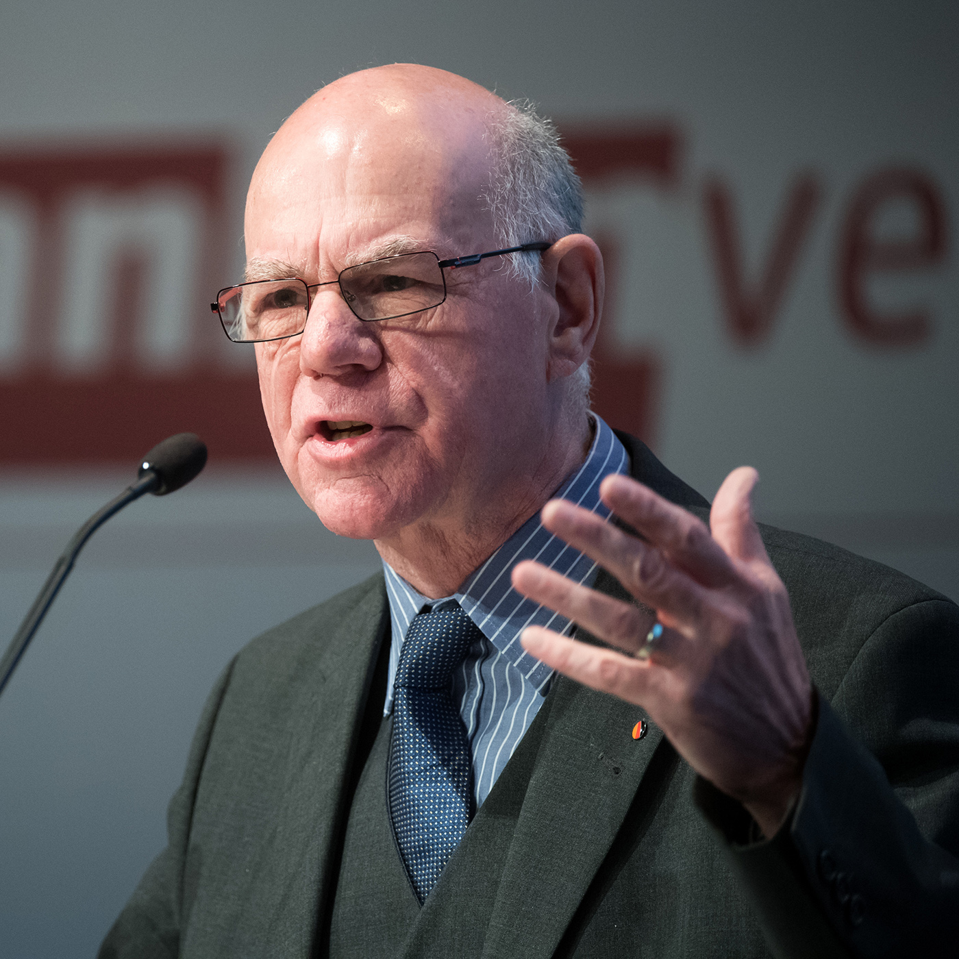 "Die Glocke des Bundestagspräsidenten habe ich nur einmal benutzt." | Norbert Lammert über Musik und Kulturengagement