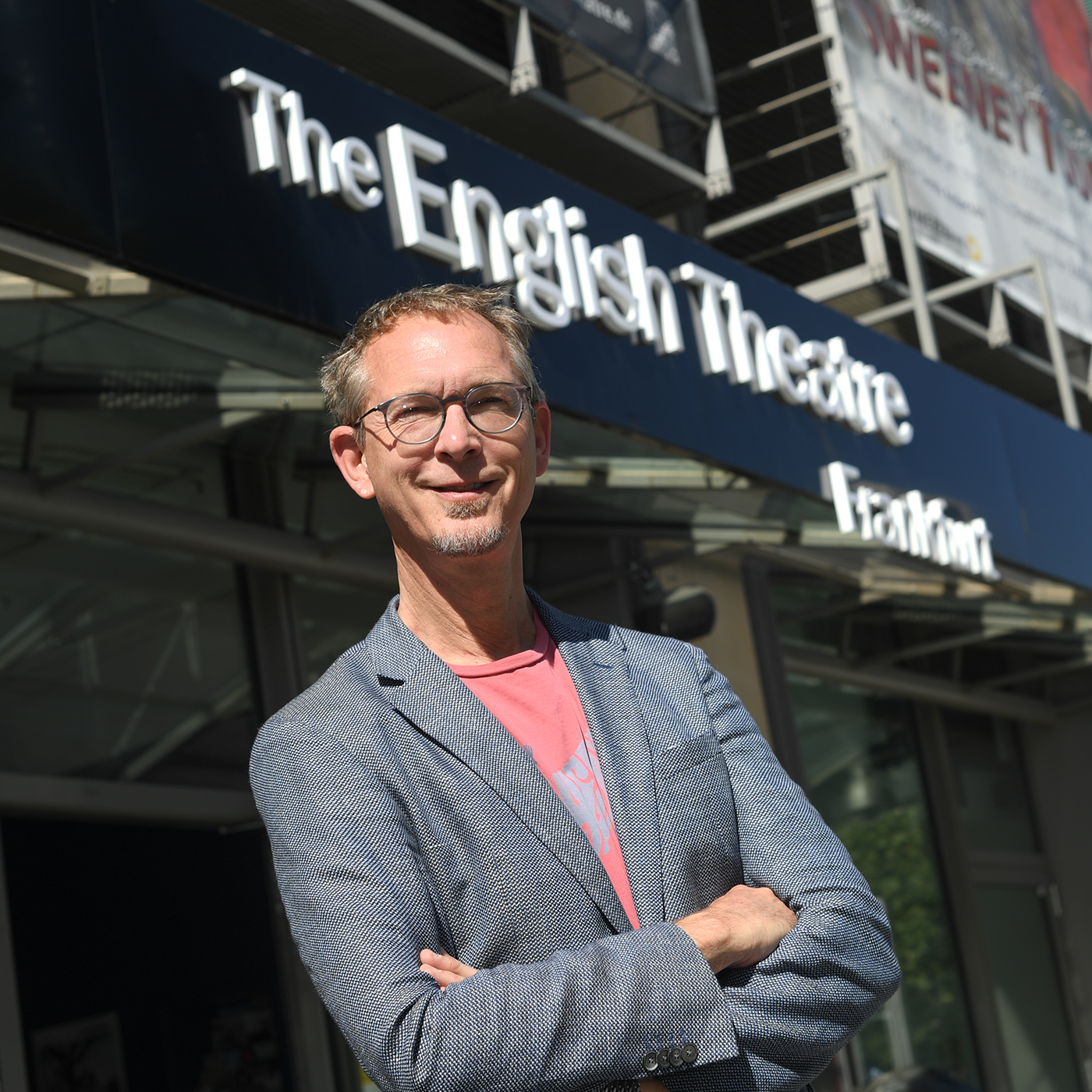 "Frankfurt ist die internationalste Stadt Deutschlands." | Daniel Nicolai leitet das English Theatre