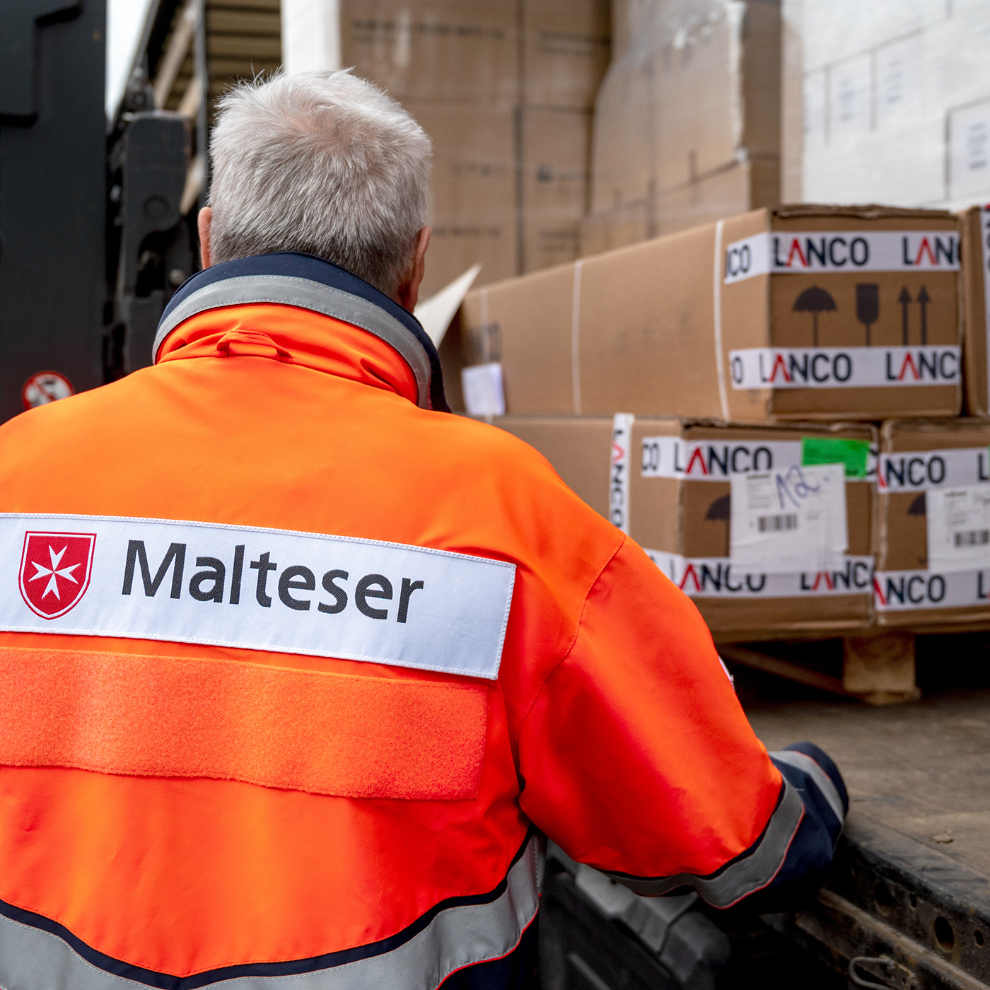 "Ein Malteser hat immer Pflaster in der Tasche" | Constantin von Brandenstein-Zeppelin organisiert Helfer in der Ukraine