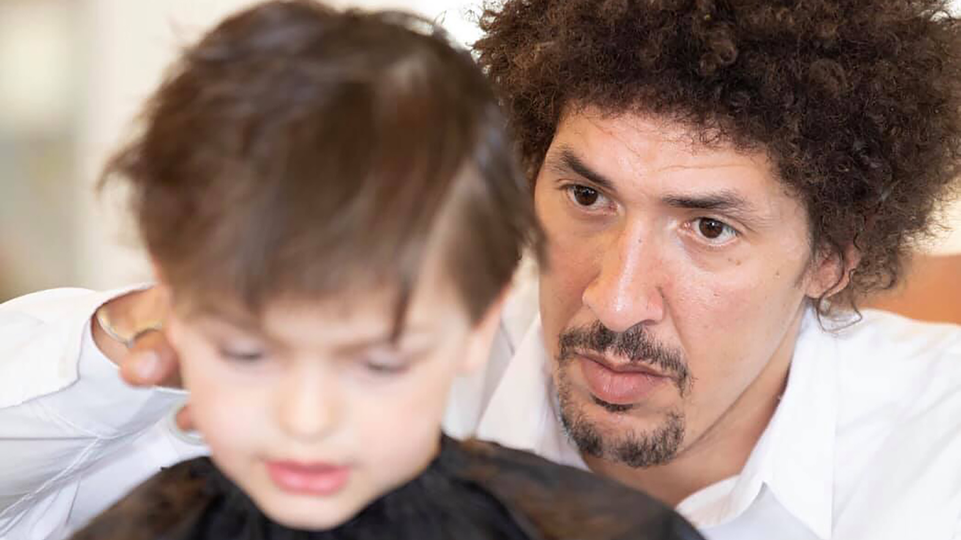 "Die Eintracht-Profis saßen bei mir als Modelle." | Danny Beuerbach, Friseur