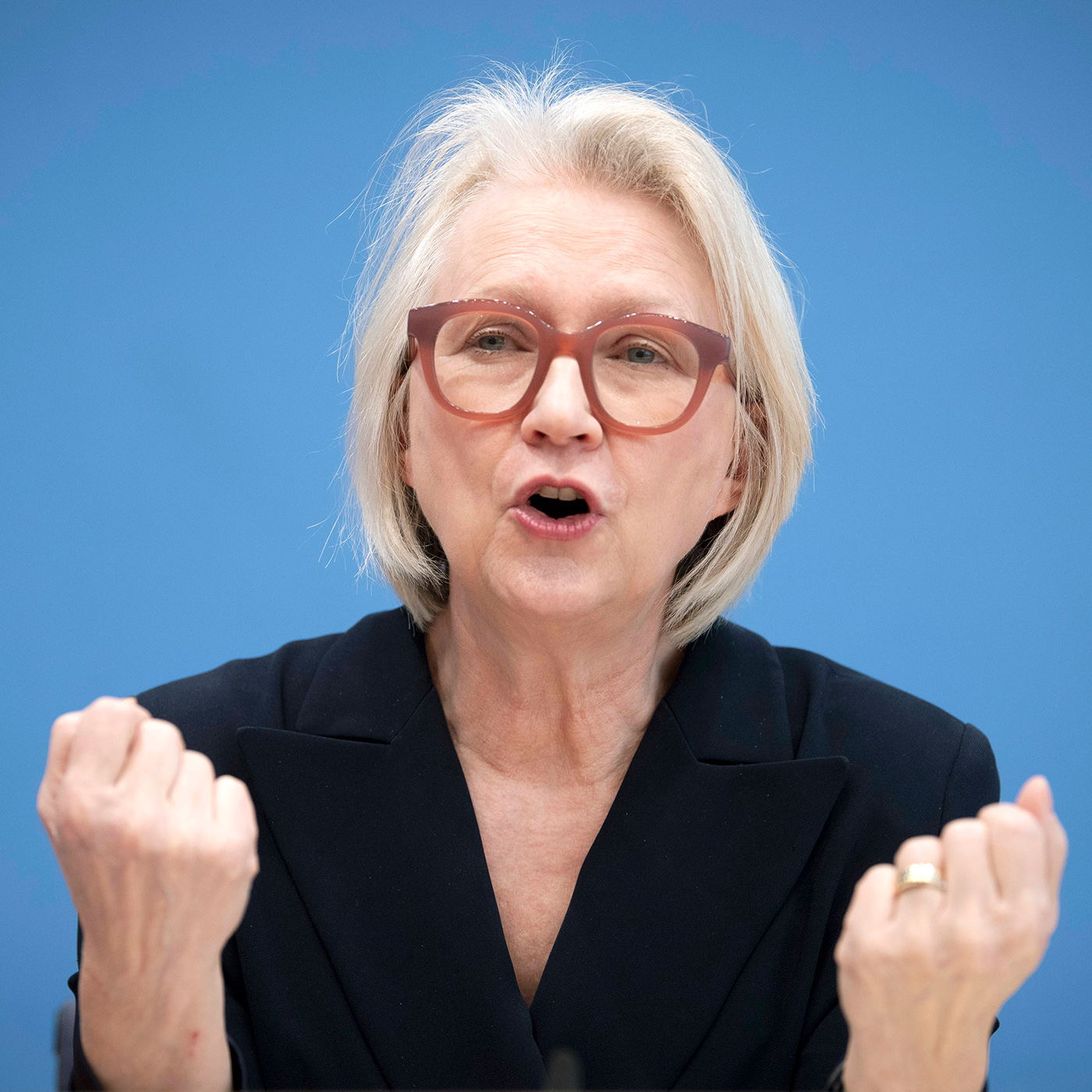 "Deutschland ist nicht der kranke Mann Europas, sondern der alte Mann Europas." |  Monika Schnitzer, Wirtschaftsweise